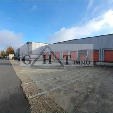 Local industriel 3385 m²