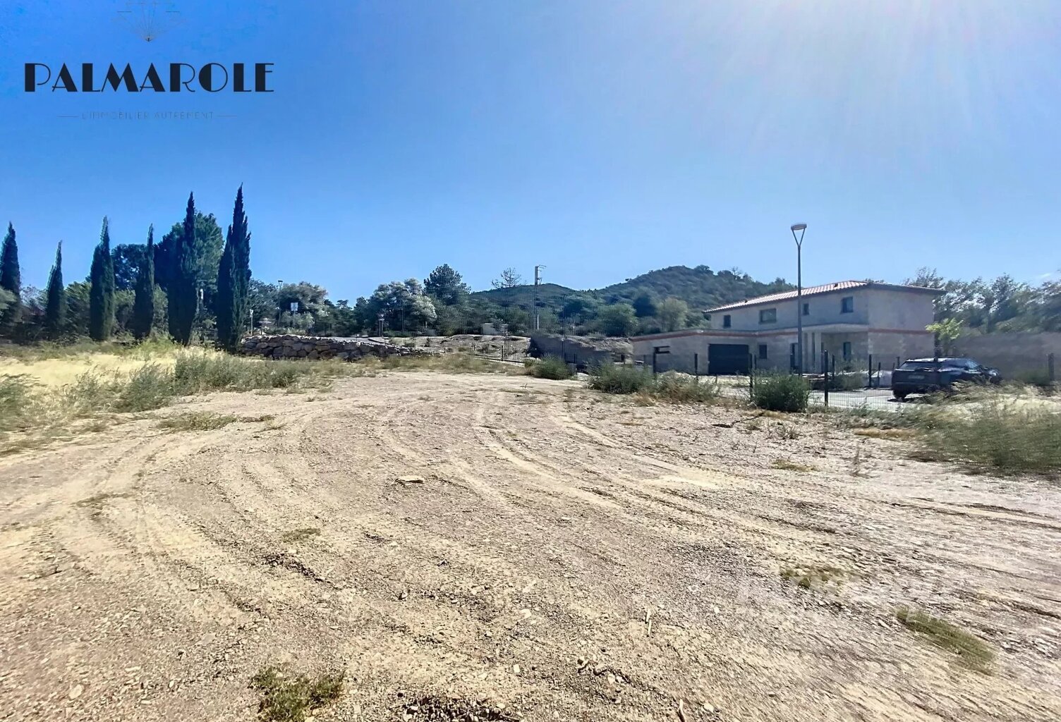 CASTELNOU - TERRAIN CONSTRUCTIBLE VIABILISE - — photo 1