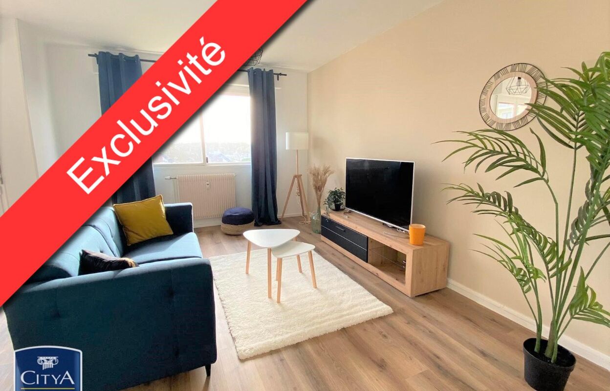 appartement 4 pièces 77 m2 à vendre à Saumur (49400)