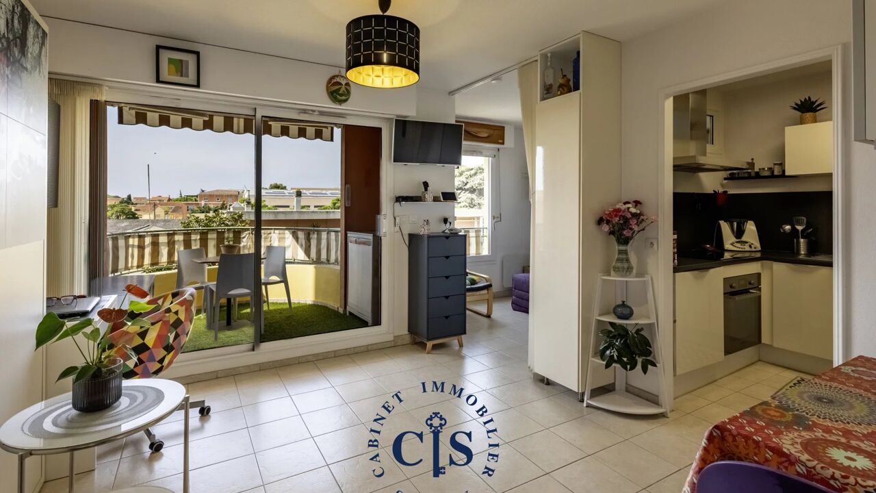 appartement 1 pièces 32 m2 à vendre à Sanary-sur-Mer (83110)