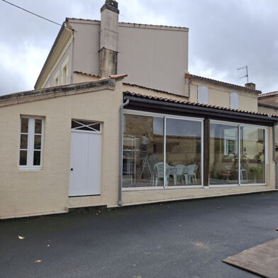 Maison 5 pièces 195 m²