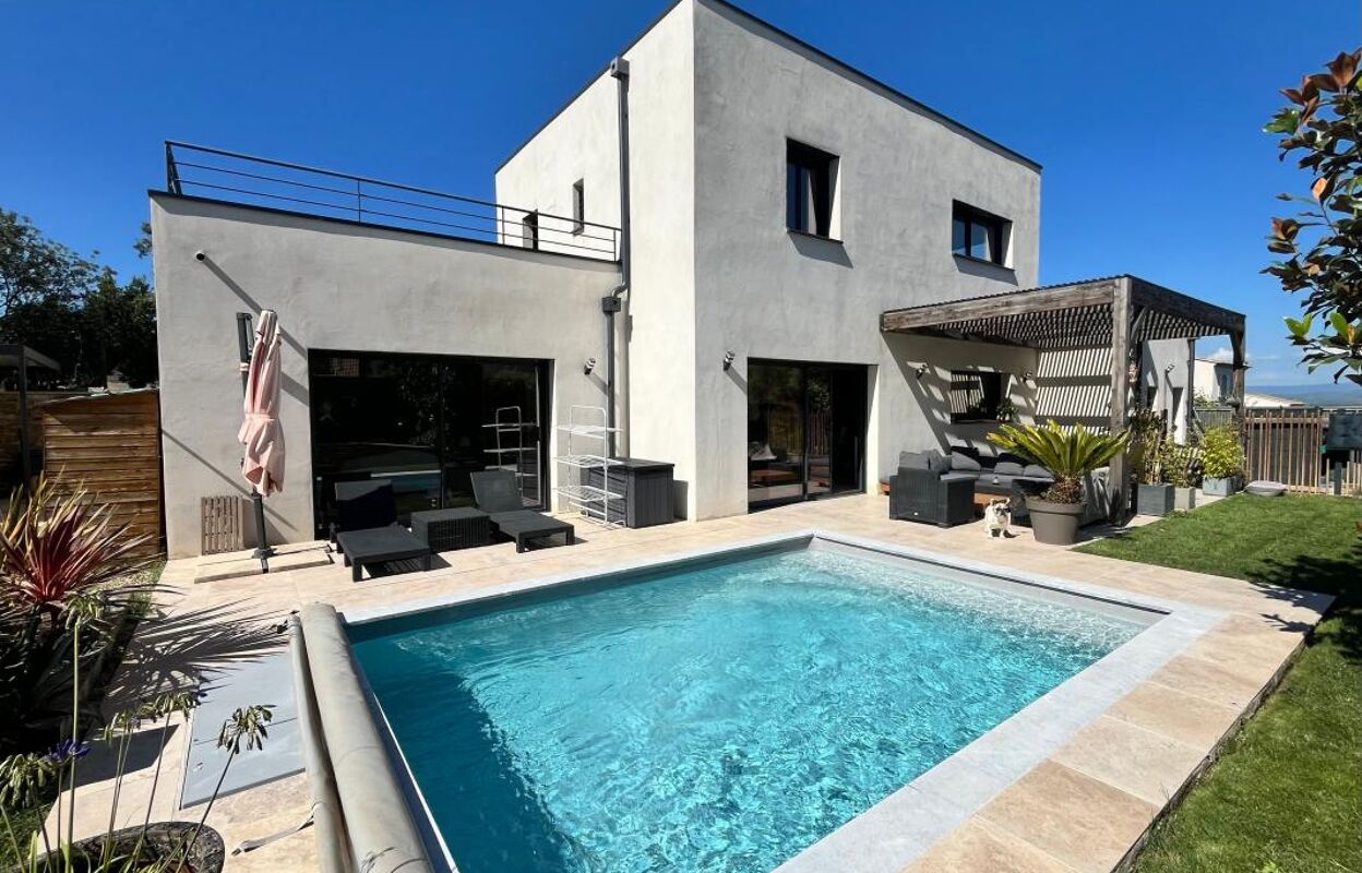 maison 4 pièces 126 m2 à vendre à Saint-Saturnin-Lès-Avignon (84450)