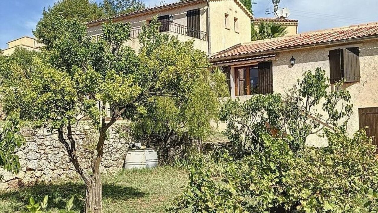 maison 6 pièces 119 m2 à vendre à Cotignac (83570)