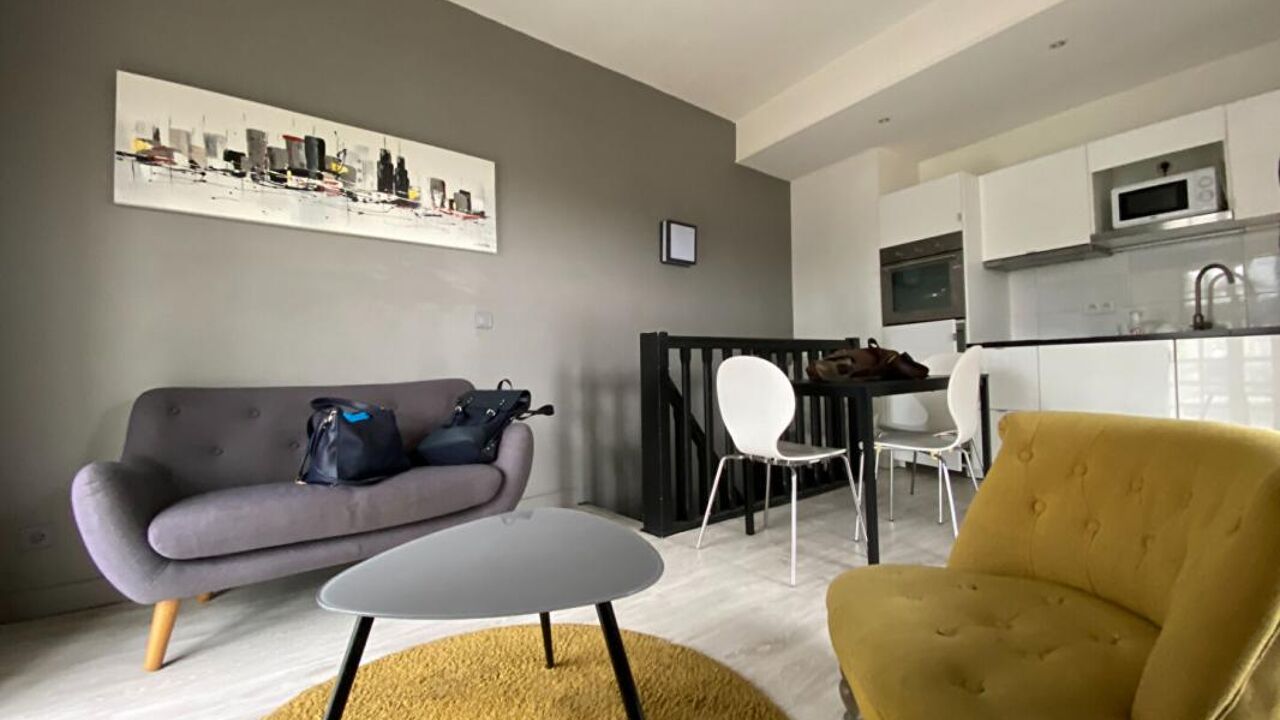 appartement 2 pièces 33 m2 à vendre à Bordeaux (33000)