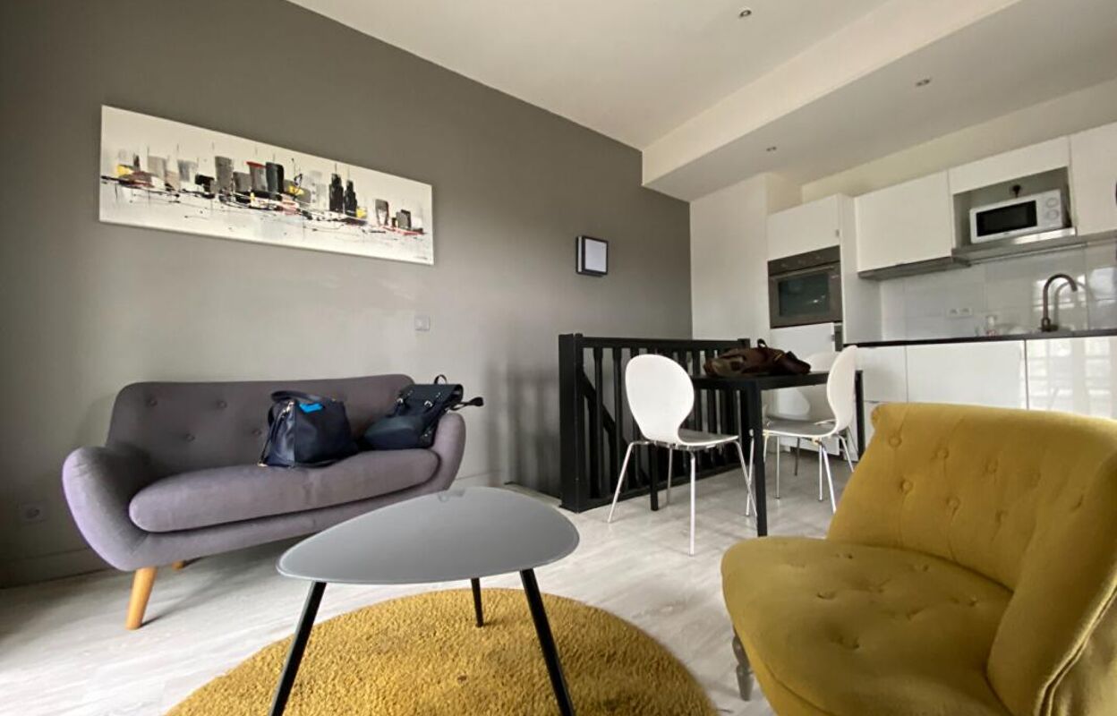 appartement 2 pièces 33 m2 à vendre à Bordeaux (33000)