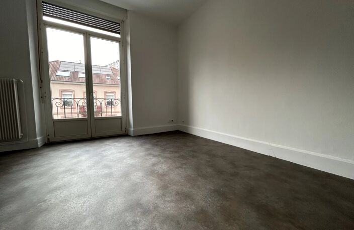 ST DIE DES VOSGES - APPARTEMENT T1 — photo 3