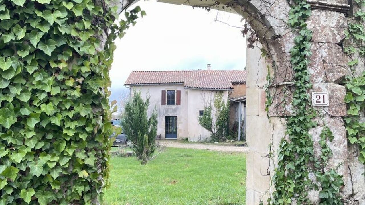 maison 8 pièces 247 m2 à vendre à Caunay (79190)