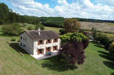 Maison 8 pièces 430500 €