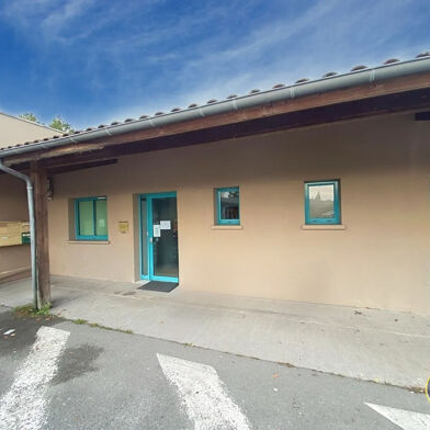 Commerce  140000 €