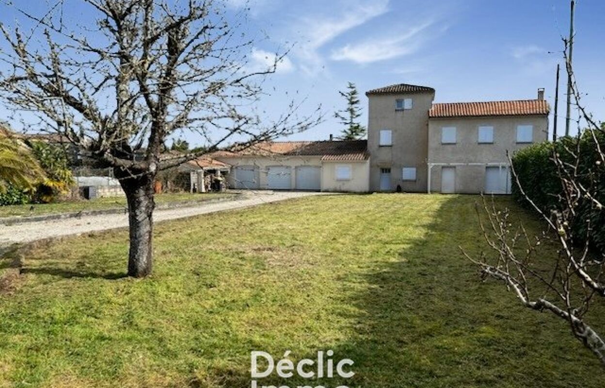 maison 6 pièces 180 m2 à vendre à Saint-Saturnin (16290)