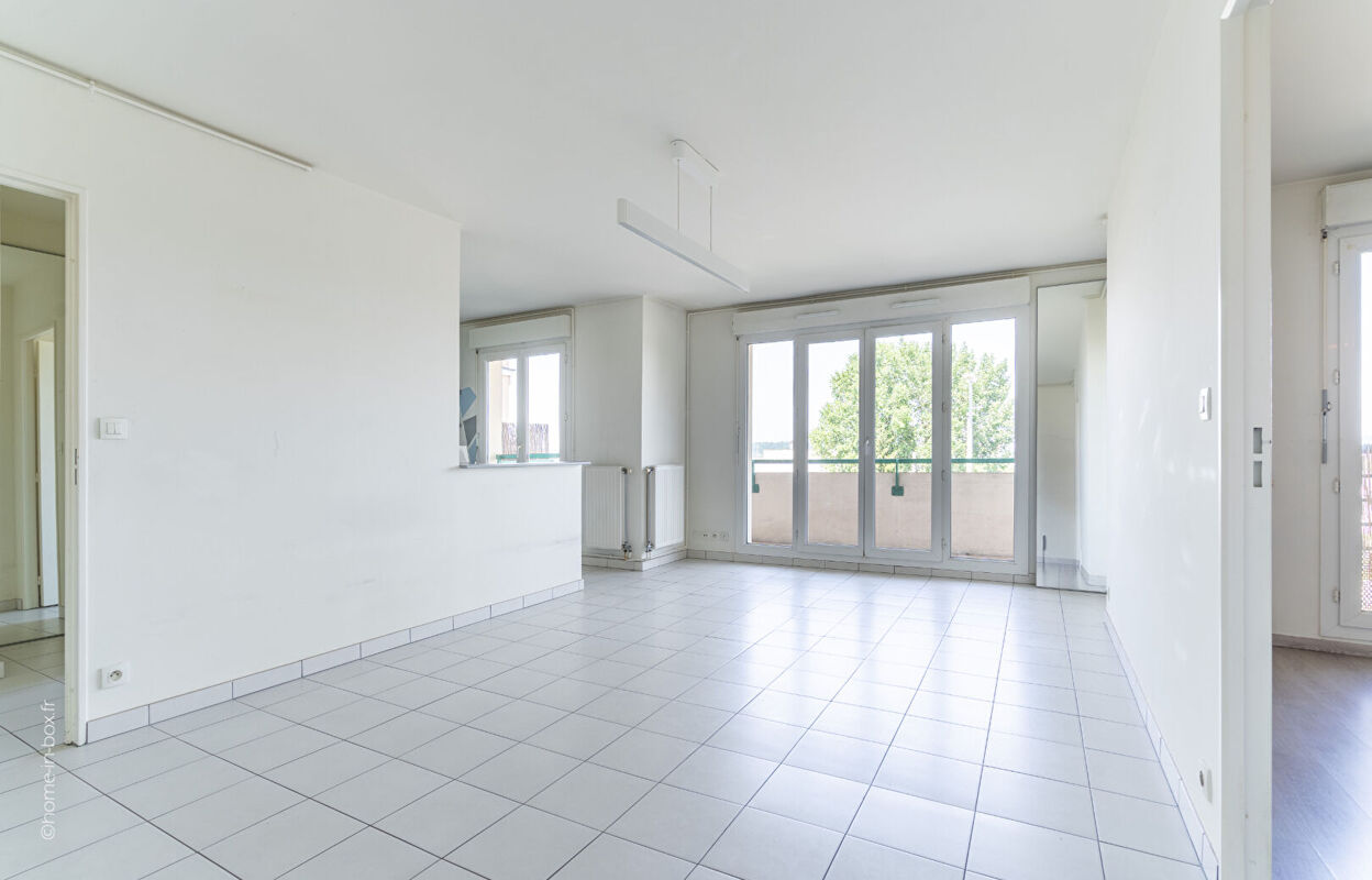 appartement 2 pièces 44 m2 à vendre à Noisy-le-Grand (93160)