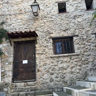 Maison 4 pièces 299500 €