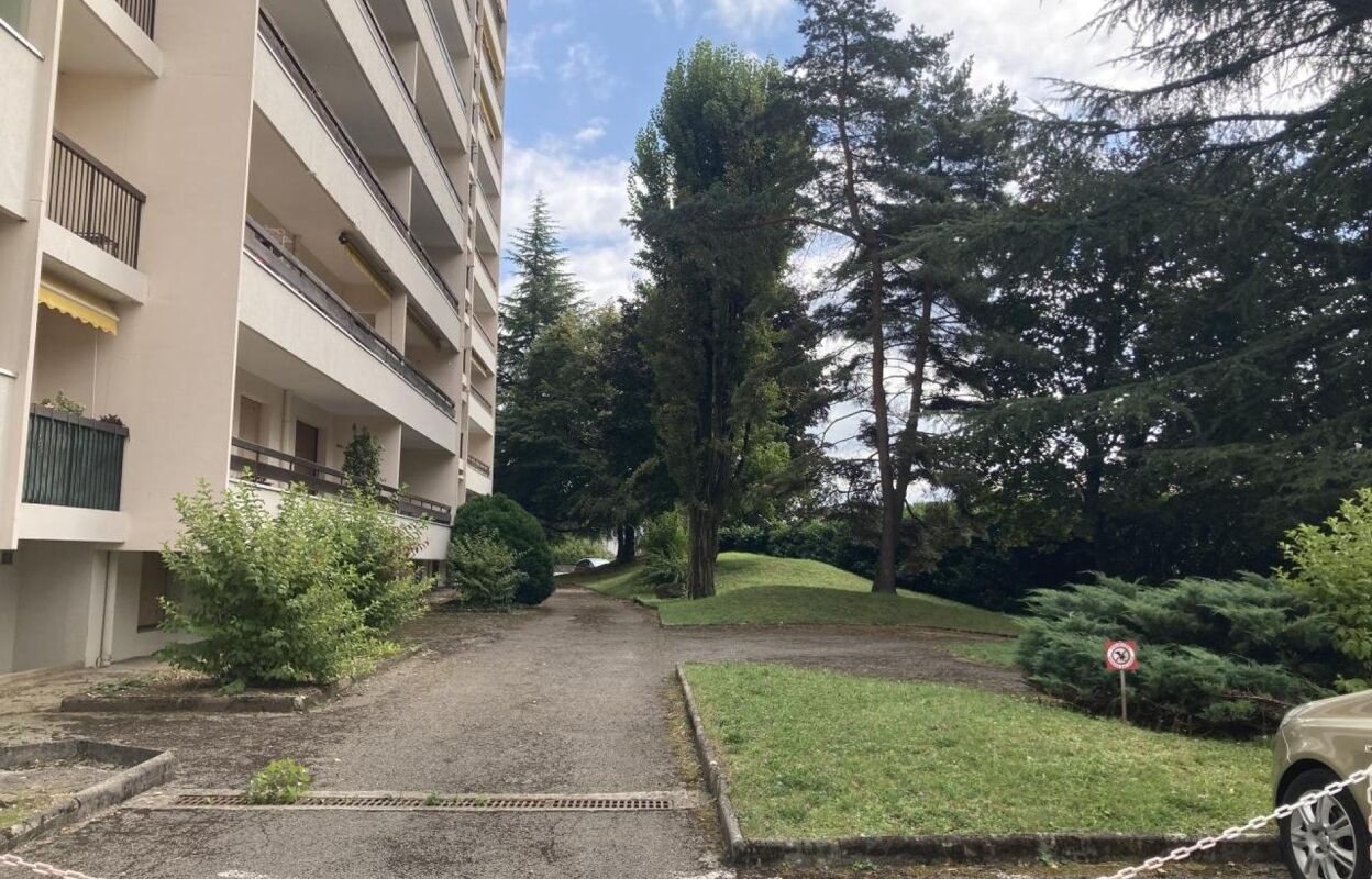 bureau 2 pièces 31 m2 à vendre à Annecy (74000)