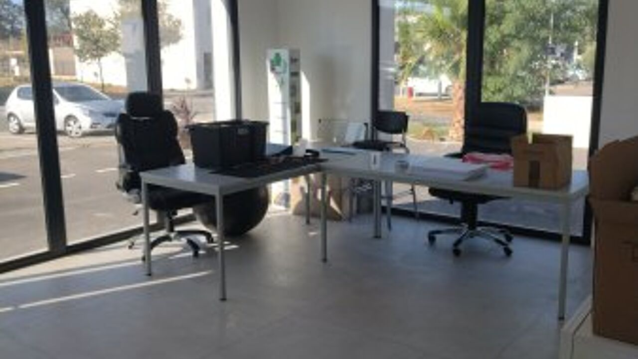 bureau  pièces 80 m2 à vendre à Perpignan (66000)