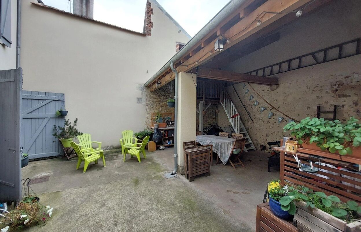 maison 7 pièces 151 m2 à vendre à Saint-Satur (18300)