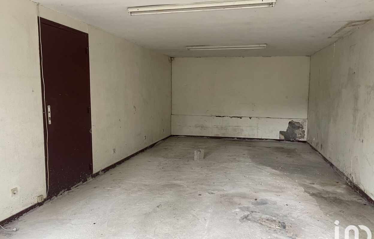 commerce  pièces 94 m2 à vendre à Champigny-sur-Marne (94500)