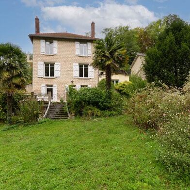 Maison 7 pièces 599000 €