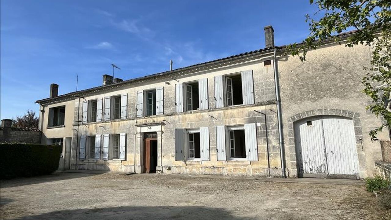 maison 9 pièces 187 m2 à vendre à Jarnac (16200)