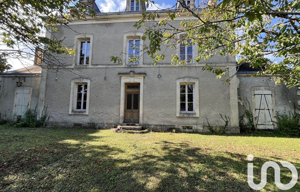 maison 10 pièces 234 m2 à vendre à Celles-sur-Belle (79370)