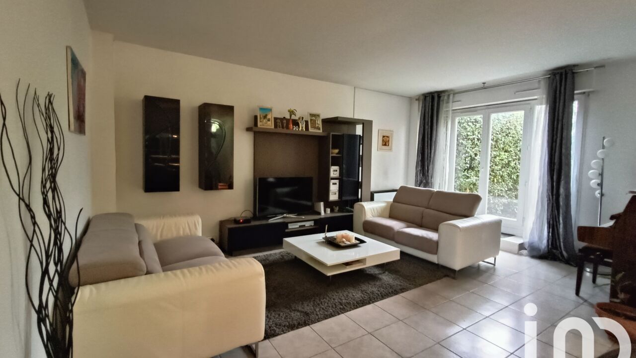 appartement 4 pièces 98 m2 à vendre à Évry (91000)