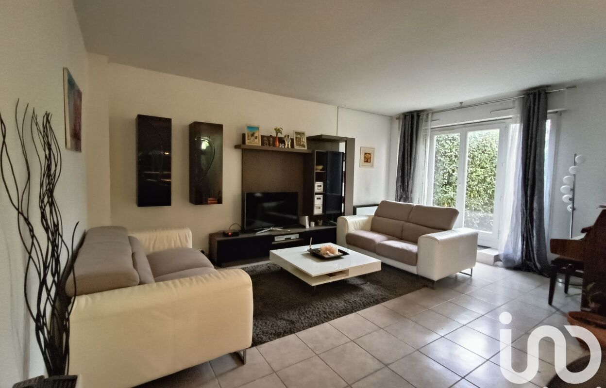 appartement 4 pièces 98 m2 à vendre à Évry (91000)