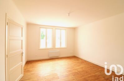 location maison 700 € CC /mois à proximité de Champdeniers-Saint-Denis (79220)