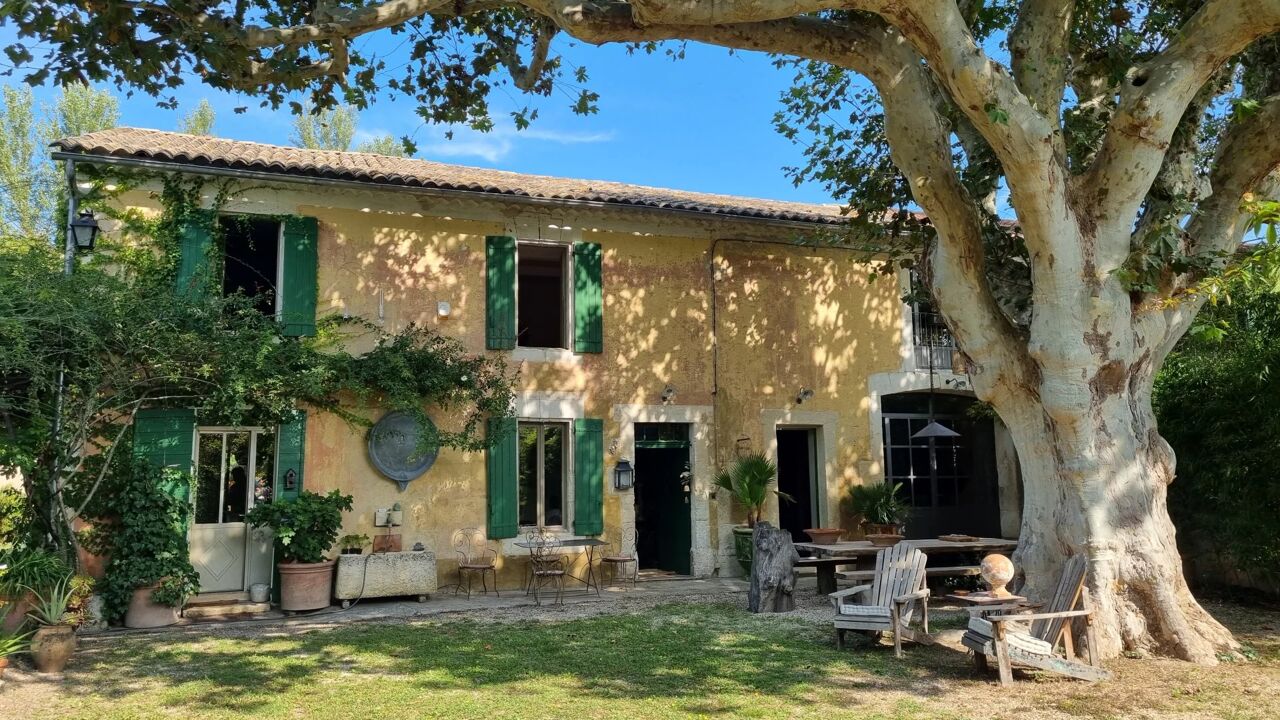 maison 9 pièces 275 m2 à vendre à Cabannes (13440)