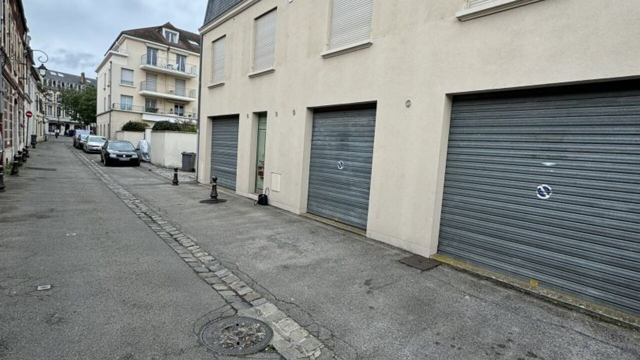 immeuble  pièces 345 m2 à vendre à Mantes-la-Jolie (78200)