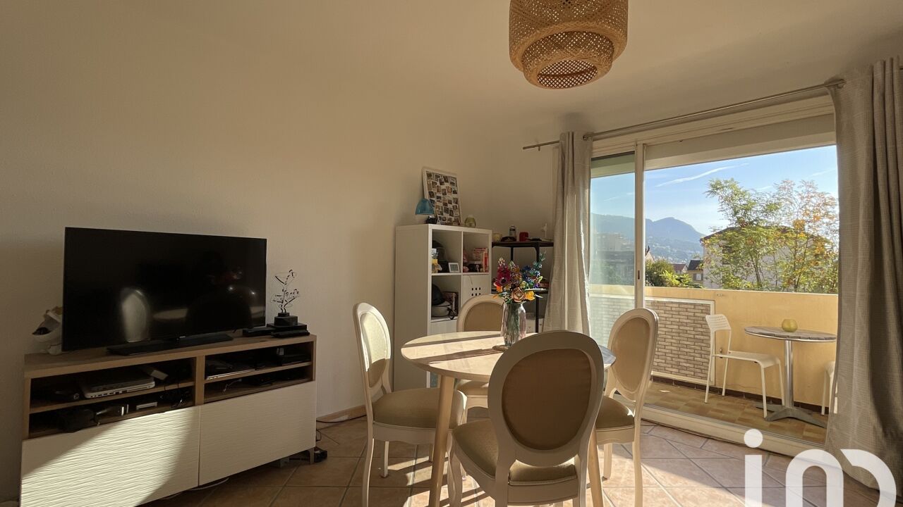 appartement 3 pièces 53 m2 à vendre à Toulon (83200)