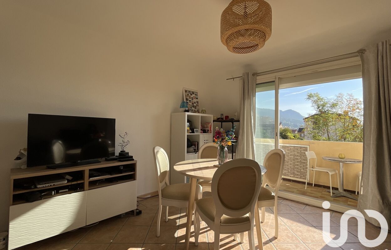 appartement 3 pièces 53 m2 à vendre à Toulon (83200)