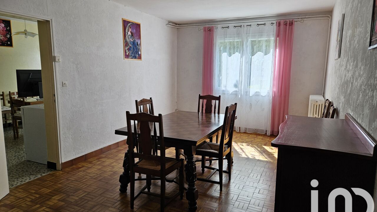 maison 4 pièces 102 m2 à vendre à Les Peintures (33230)