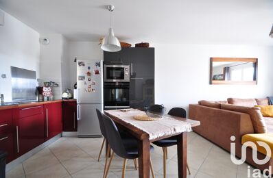 vente appartement 200 000 € à proximité de Condé-Sainte-Libiaire (77450)