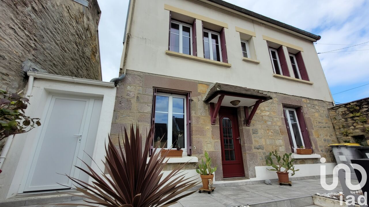 maison 4 pièces 113 m2 à vendre à Cherbourg-en-Cotentin (50100)