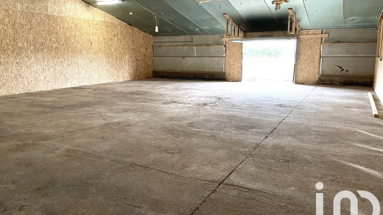 garage  pièces 120 m2 à vendre à Loireauxence (44370)