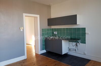 vente immeuble 246 000 € à proximité de Villeneuve-les-Cerfs (63310)