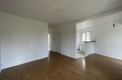 location appartement 810 € CC /mois à proximité de Égly (91520)