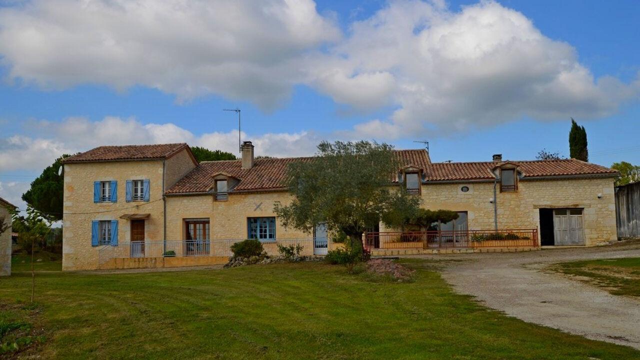 maison 11 pièces 305 m2 à vendre à Duras (47120)