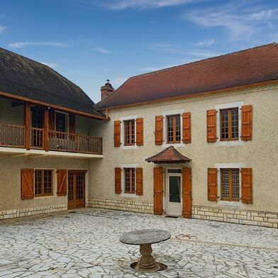 Maison 8 pièces 263000 €