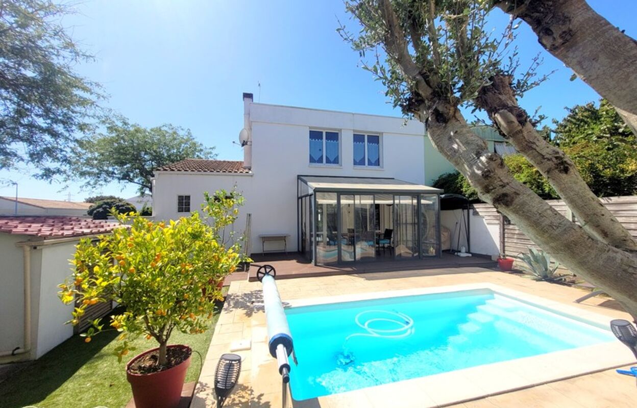 maison 6 pièces 106 m2 à vendre à La Rochelle (17000)