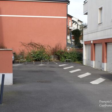 Parking 10 m²