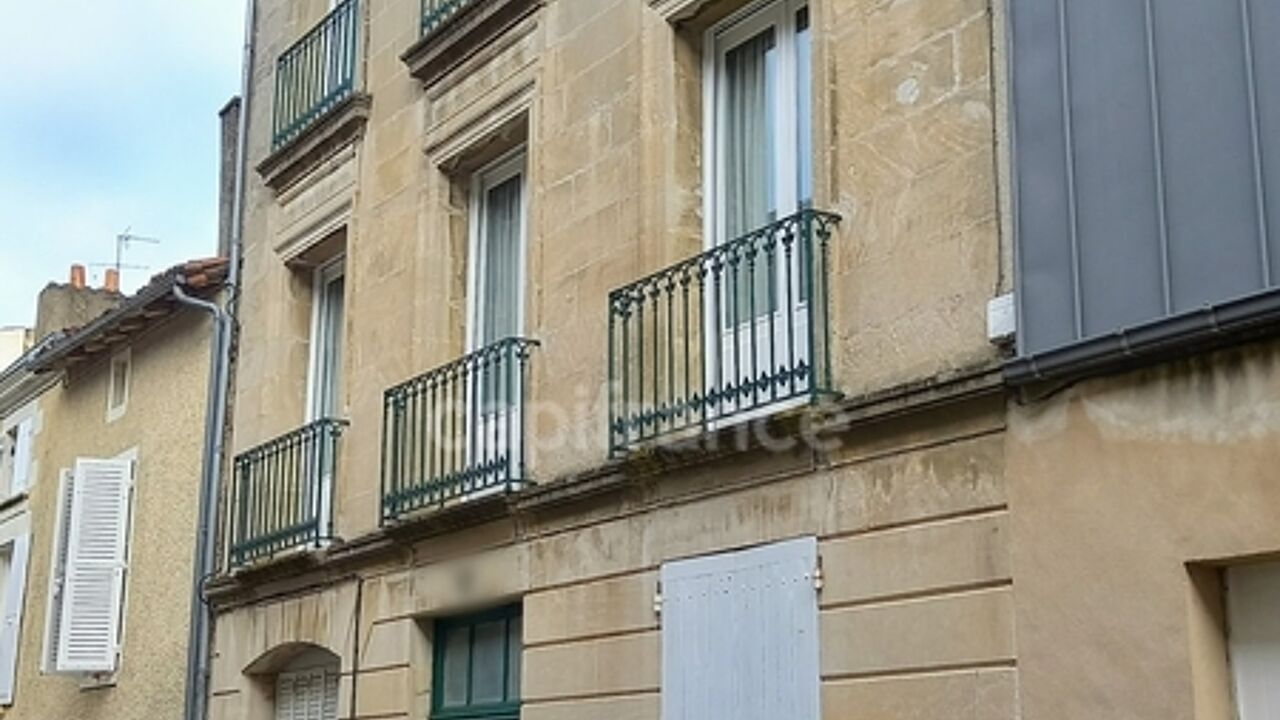 maison 12 pièces 275 m2 à vendre à Poitiers (86000)