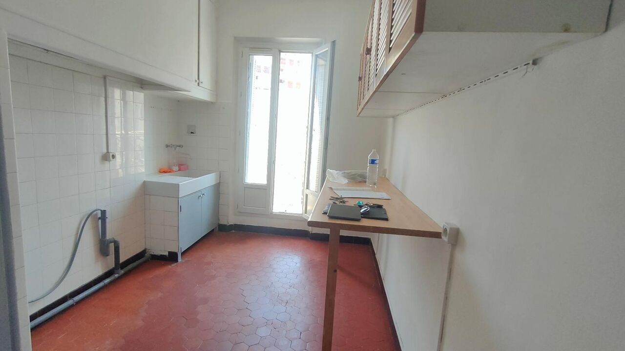 appartement 2 pièces 56 m2 à louer à Marseille 2 (13002)