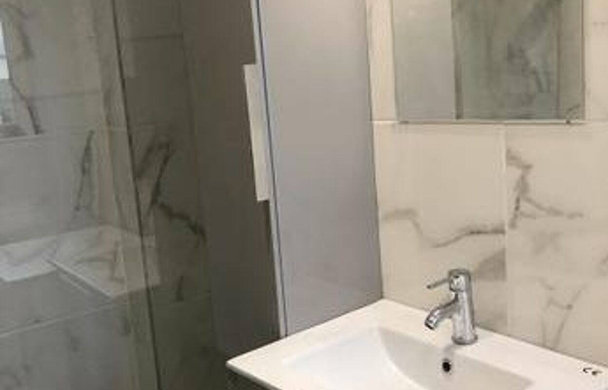 appartement 1 pièces 28 m2 à louer à Paris 19 (75019)