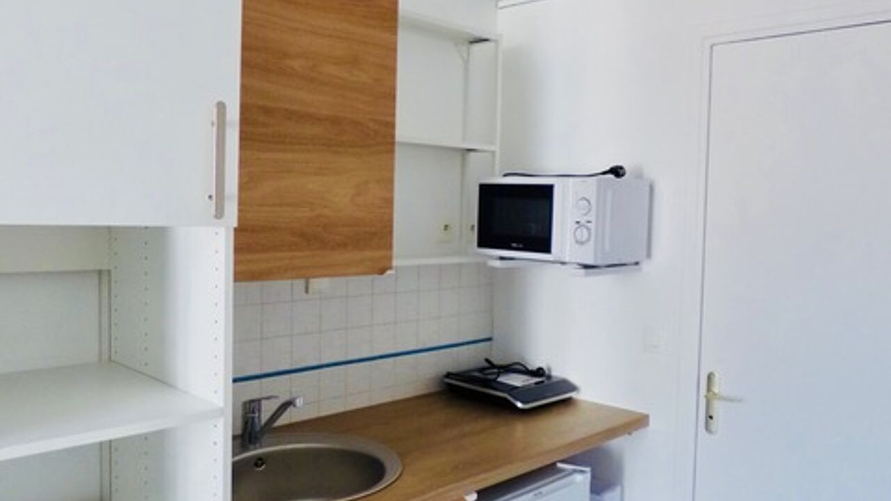 appartement 1 pièces 14 m2 à louer à Paris 1 (75001)