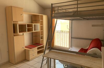 location appartement 510 € CC /mois à proximité de Le Castellet (83330)