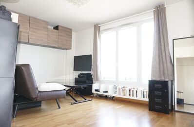 location appartement 910 € CC /mois à proximité de Vaujours (93410)