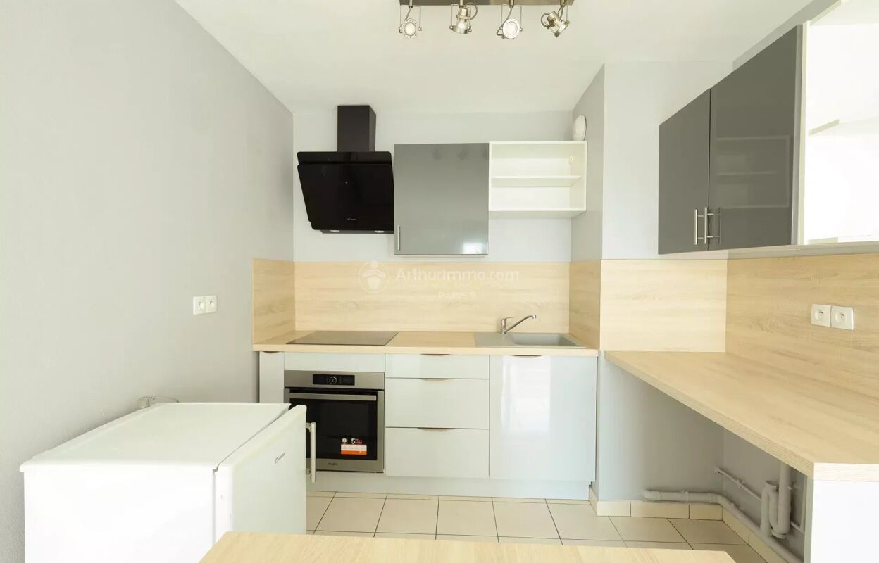 appartement 3 pièces 57 m2 à vendre à Corbeil-Essonnes (91100)