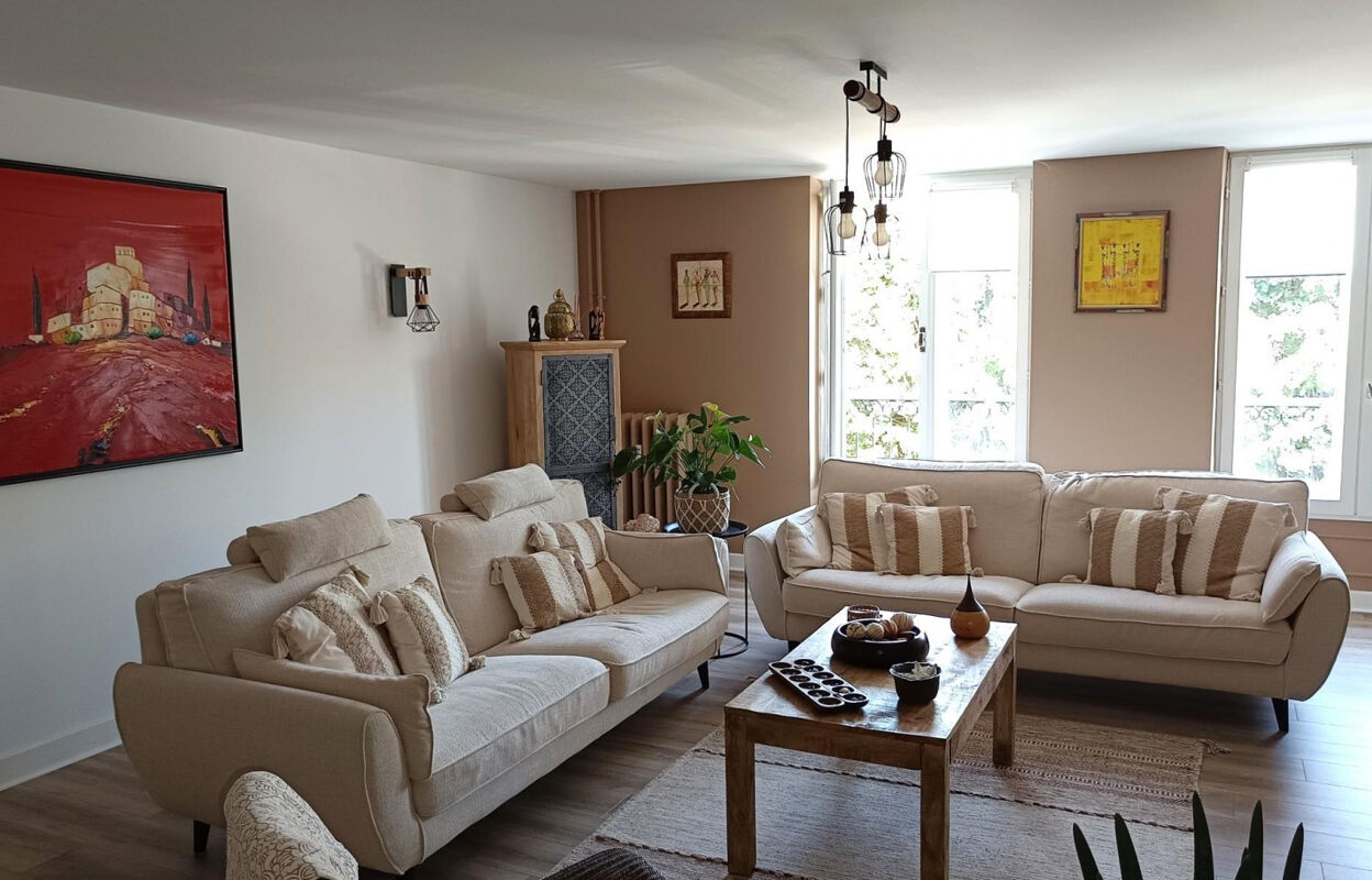 appartement 3 pièces 102 m2 à vendre à Lons-le-Saunier (39000)