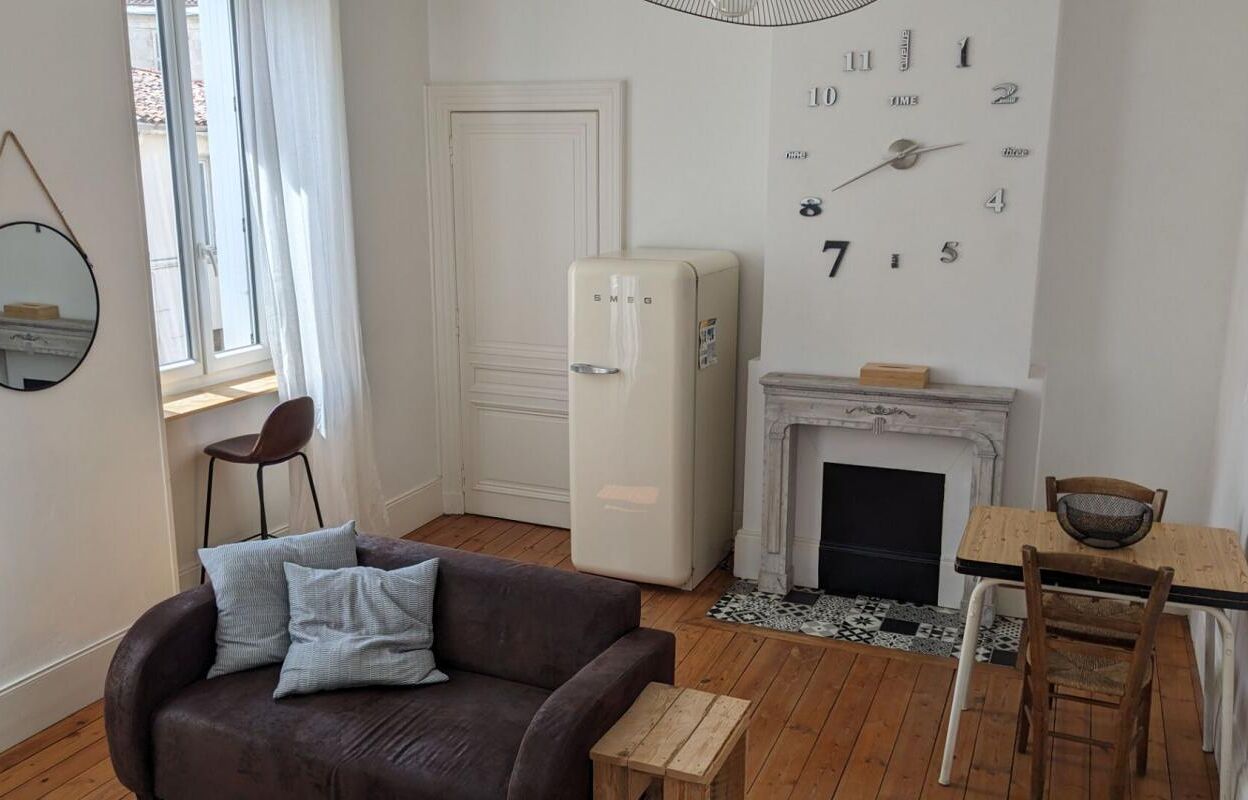 appartement 1 pièces 43 m2 à louer à Rochefort (17300)