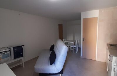 location appartement 480 € CC /mois à proximité de La Verdière (83560)